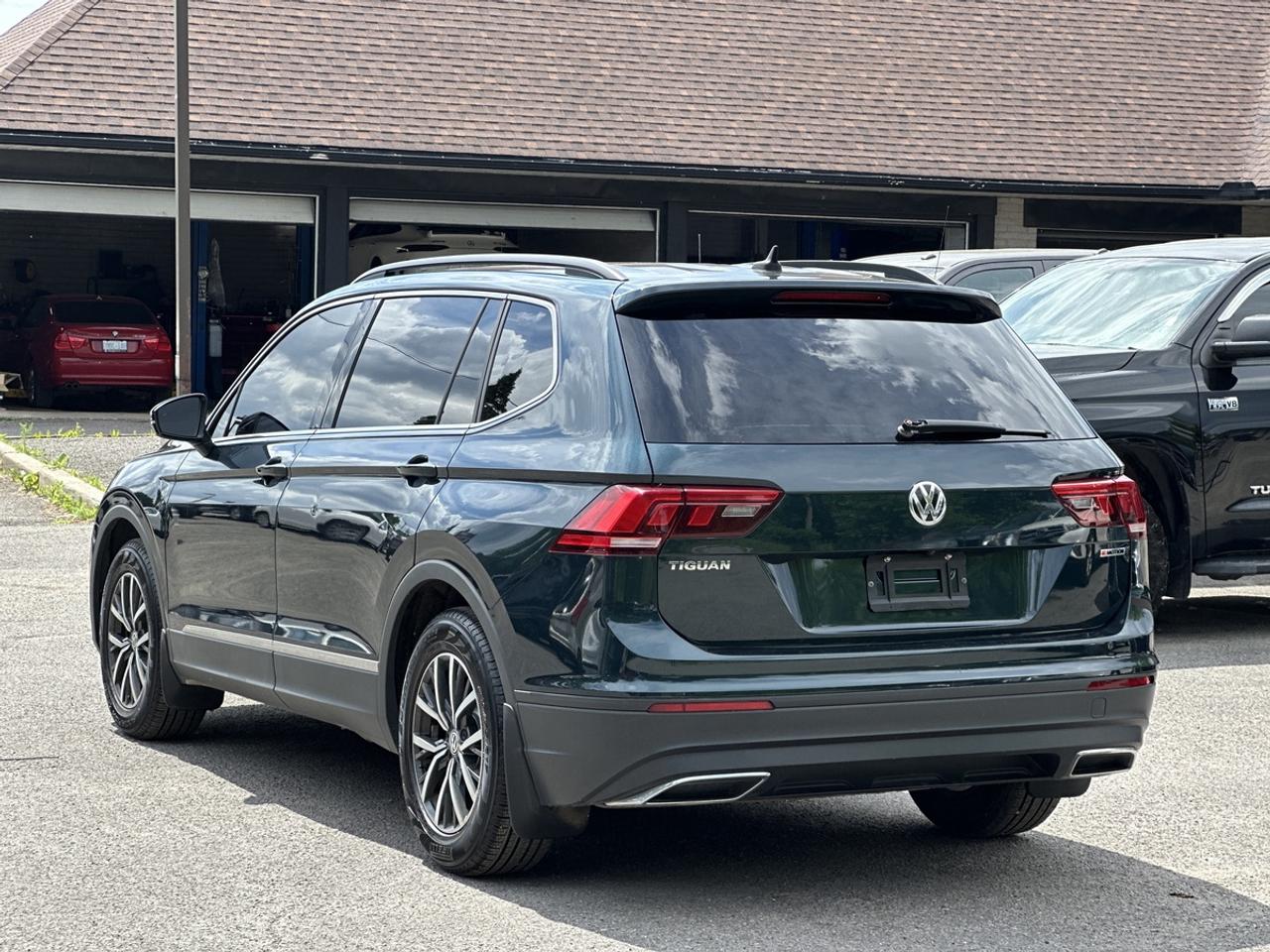 2019 Volkswagen Tiguan *RARE GREEN ON WHITE INTERIOR* NEW BRAKES* Photo