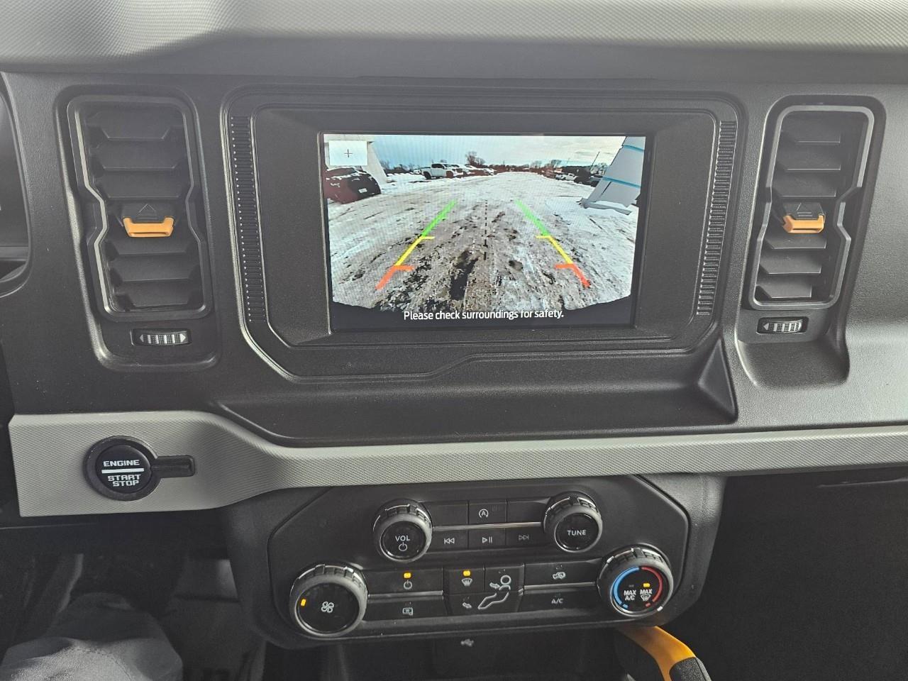 2021 Ford Bronco  Photo