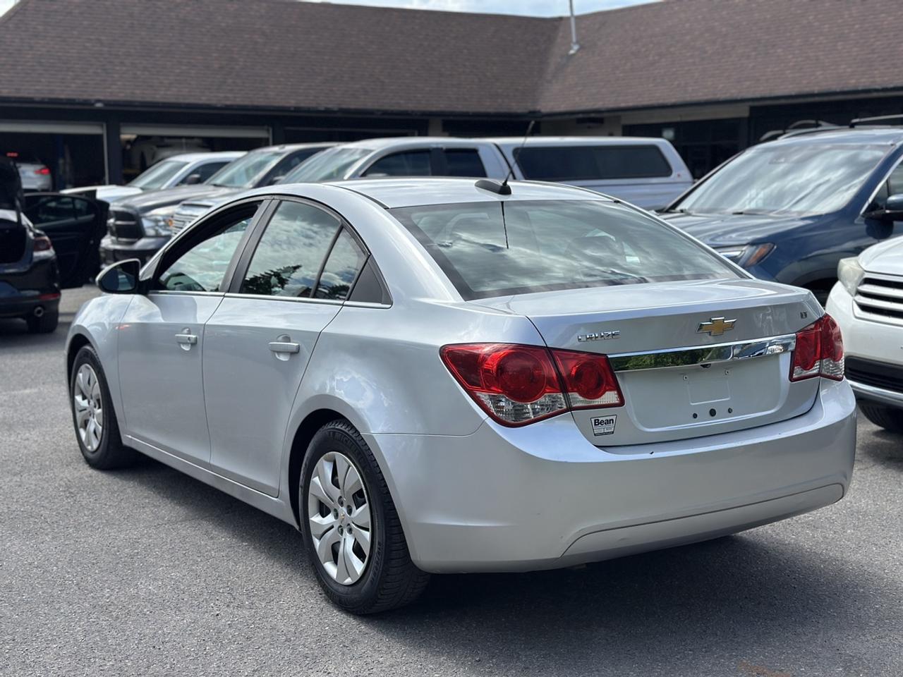 2015 Chevrolet Cruze 1LT Photo