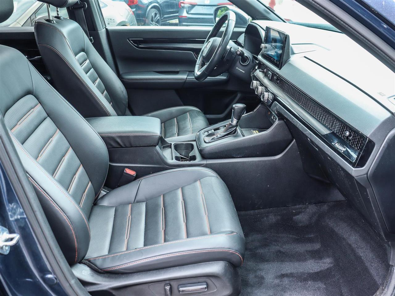 2023 Honda CR-V Hybrid Touring LEATHER NAVI SUNROOF Photo