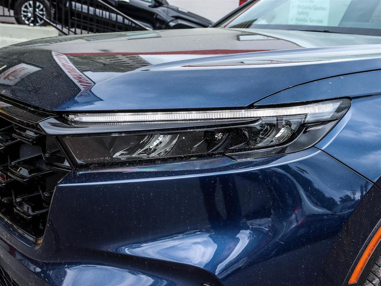 2023 Honda CR-V Hybrid Touring LEATHER NAVI SUNROOF Photo