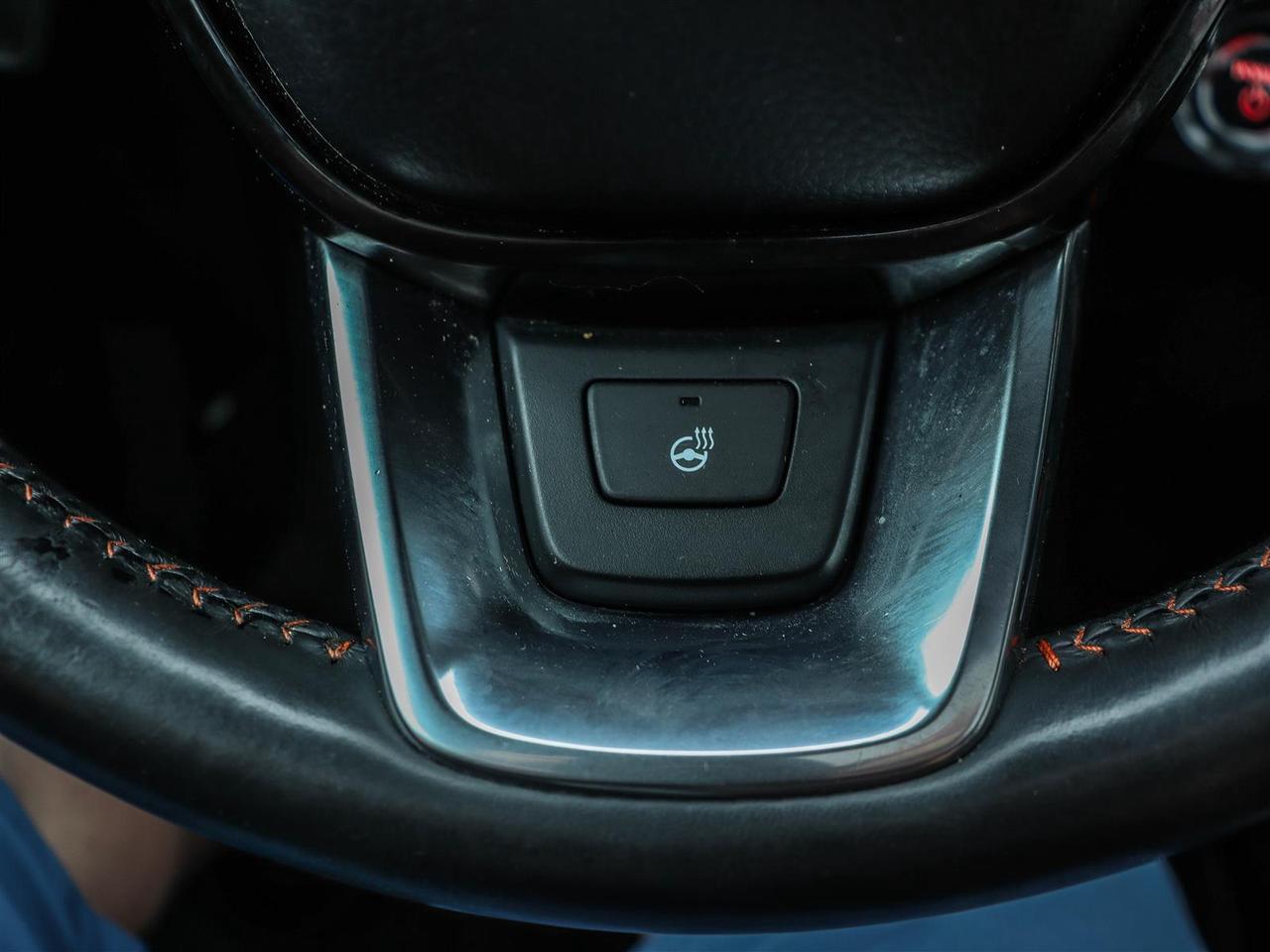 2023 Honda CR-V Hybrid Touring LEATHER NAVI SUNROOF Photo