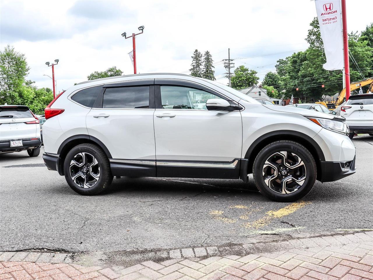 2019 Honda CR-V Touring LEATHER NAVI SUNROOF Photo