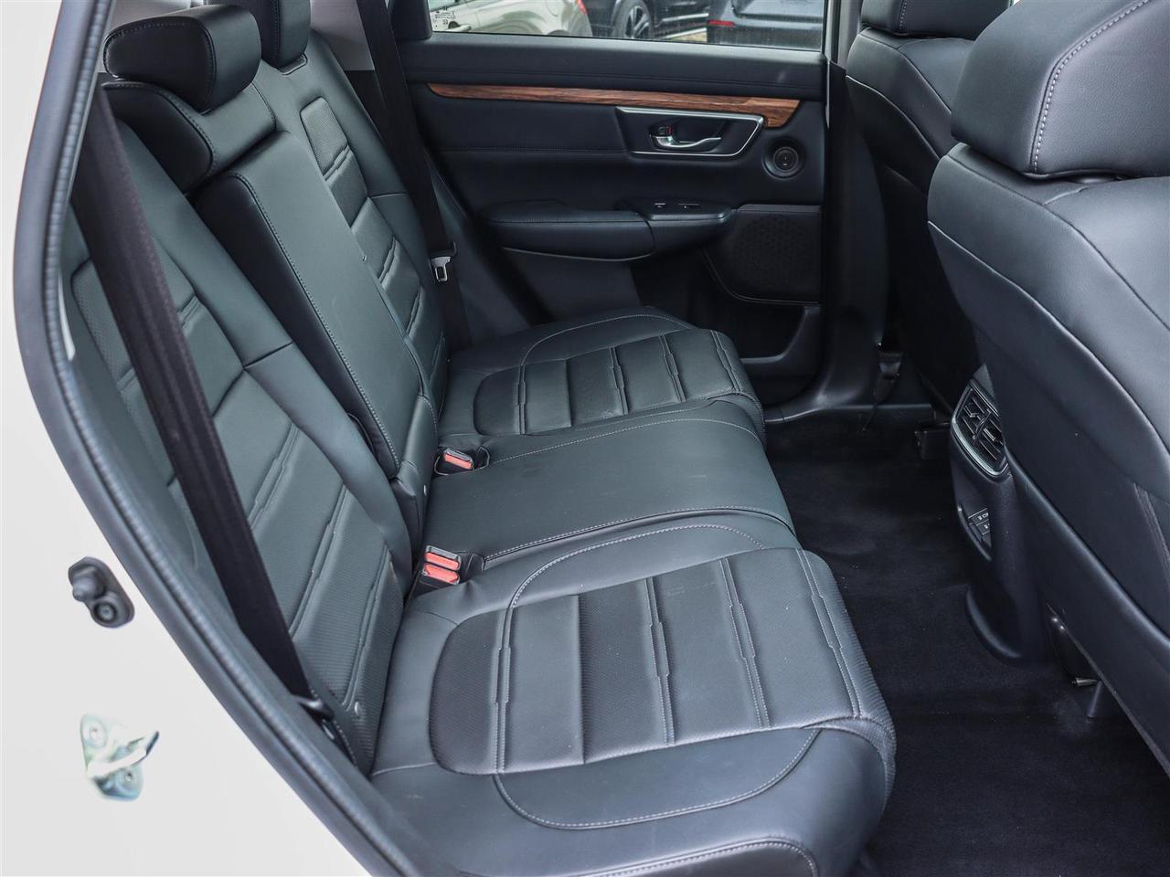 2019 Honda CR-V Touring LEATHER NAVI SUNROOF Photo