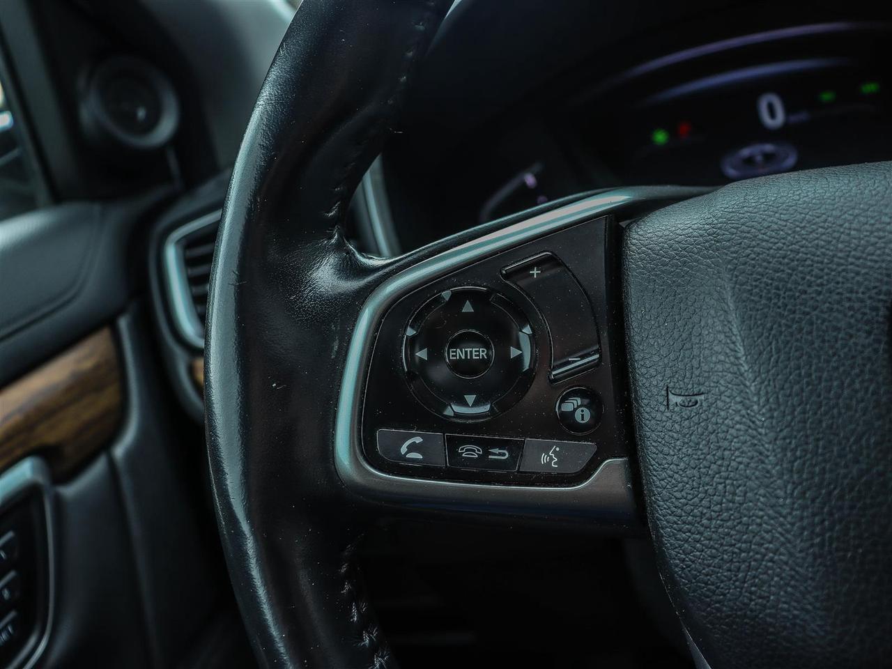 2019 Honda CR-V Touring LEATHER NAVI SUNROOF Photo