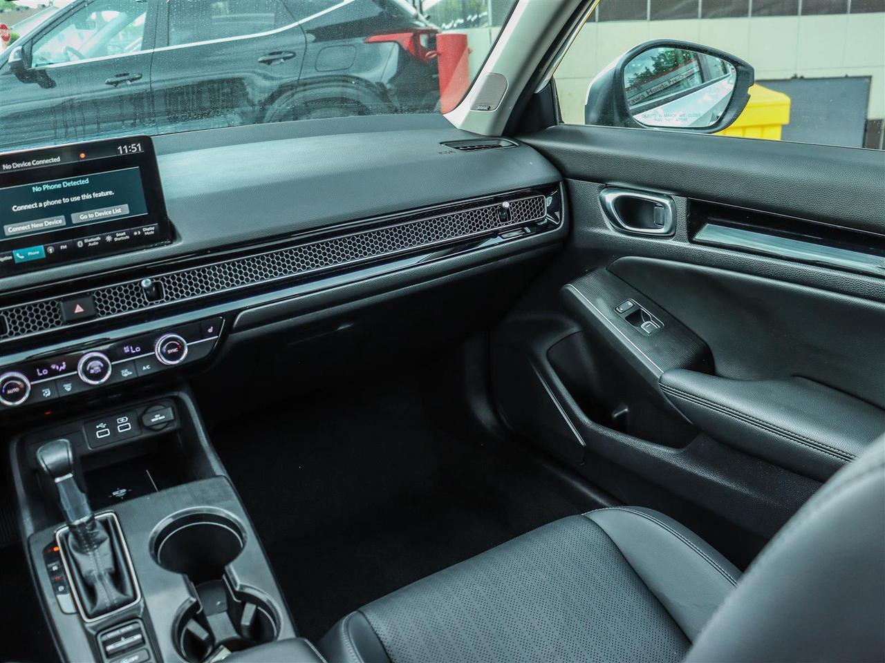 2022 Honda Civic TOURING LEATHER NAVI SUNROOF Photo