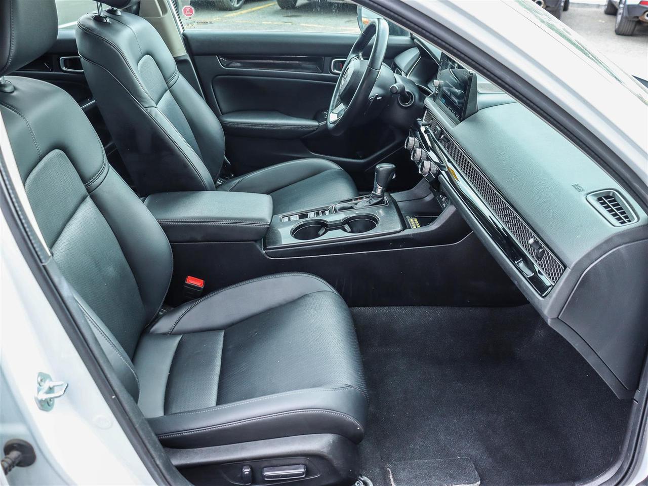 2022 Honda Civic TOURING LEATHER NAVI SUNROOF Photo
