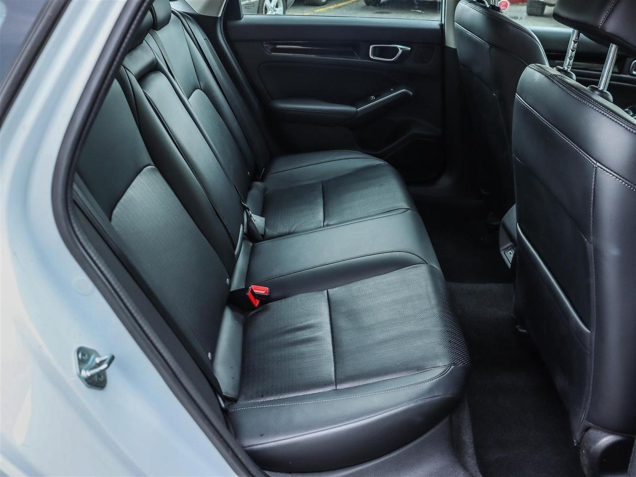 2022 Honda Civic TOURING LEATHER NAVI SUNROOF Photo