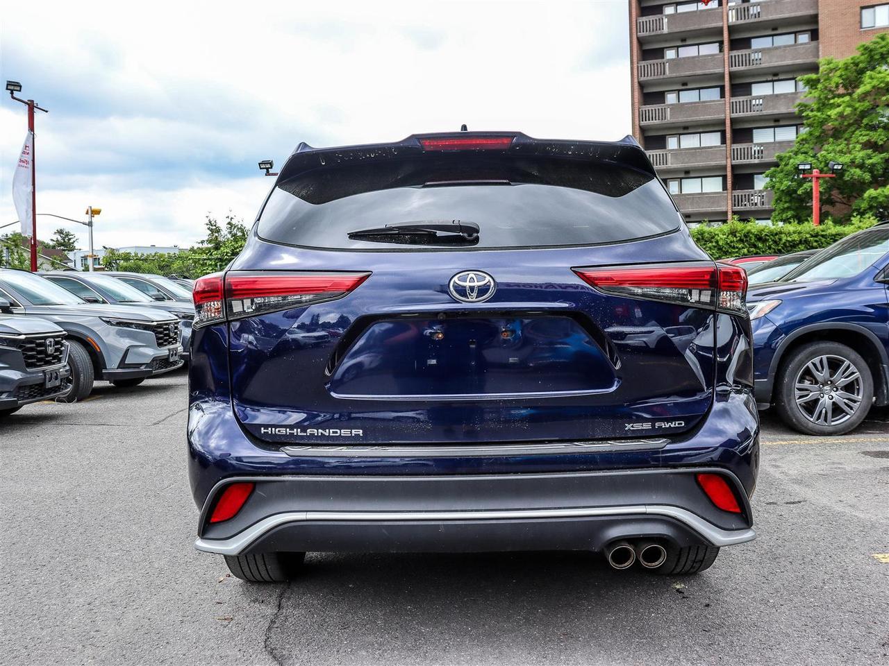2021 Toyota Highlander XSE SUNROOF LEATHER Photo