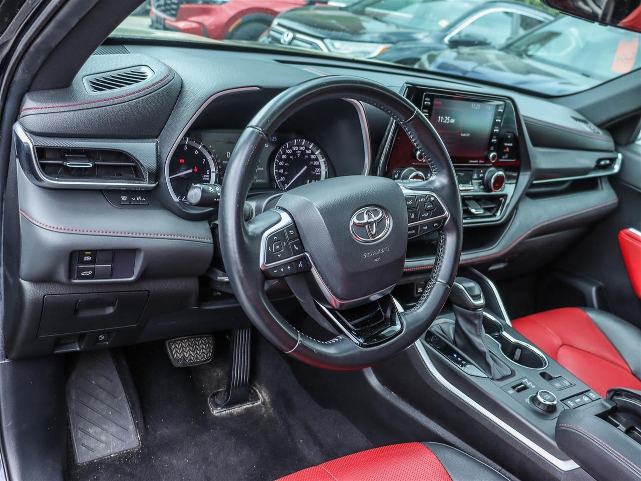 2021 Toyota Highlander XSE SUNROOF LEATHER Photo