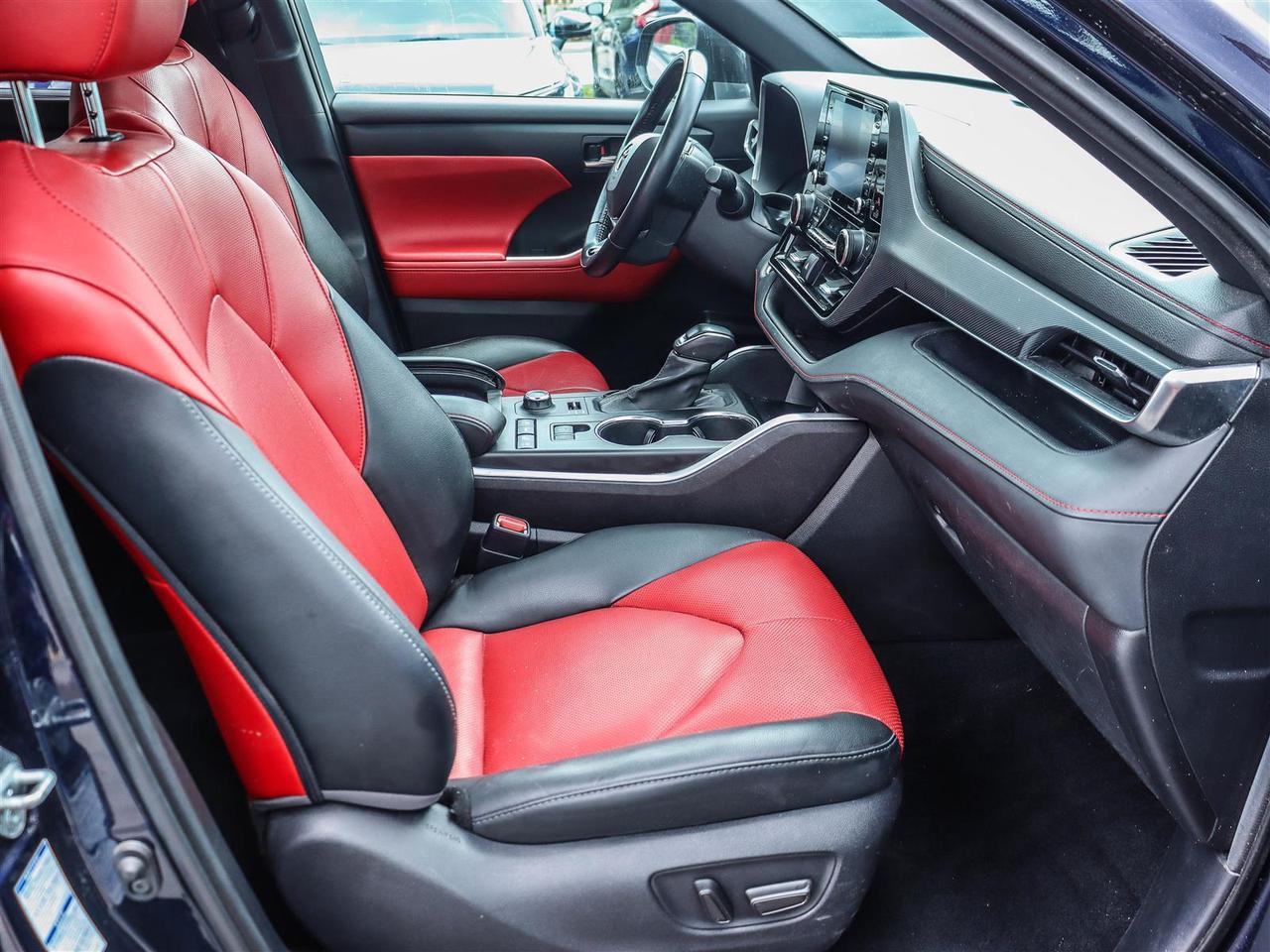 2021 Toyota Highlander XSE SUNROOF LEATHER Photo