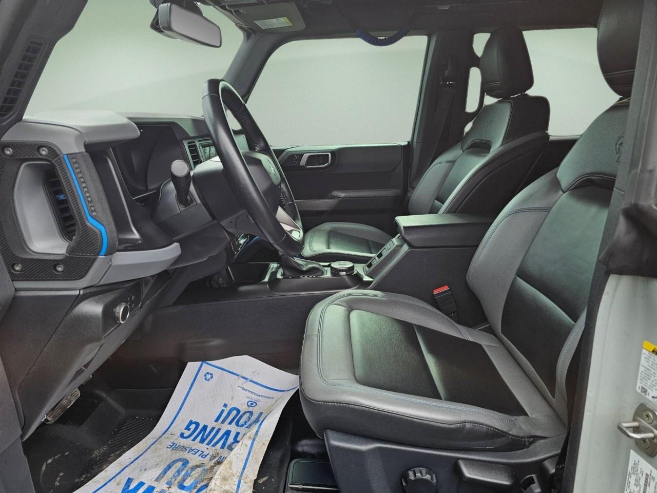 2021 Ford Bronco  Photo2