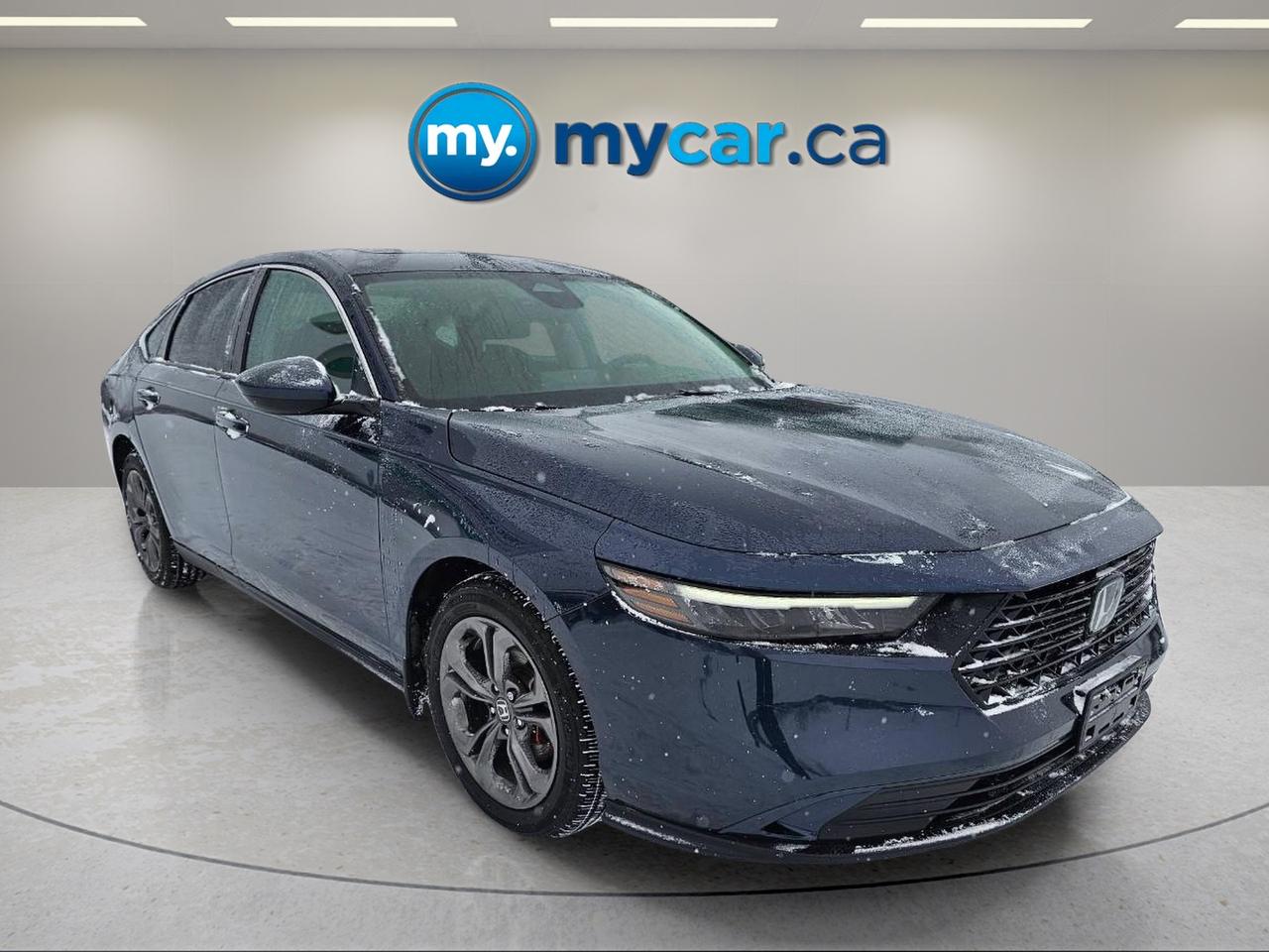 2023 Honda Accord EX 4DR SEDAN Photo2