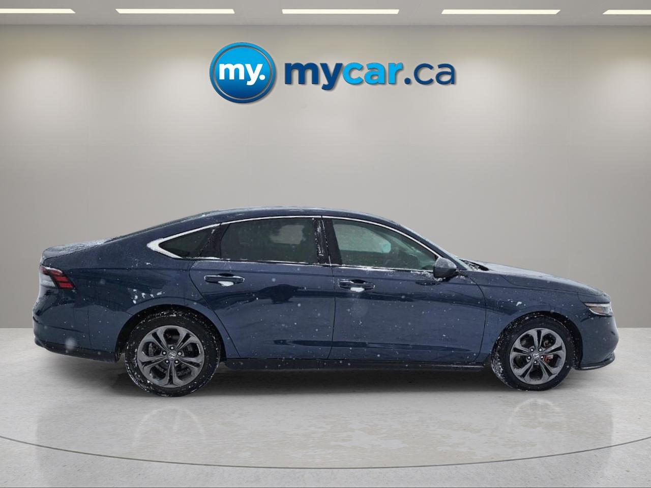2023 Honda Accord EX 4DR SEDAN Photo