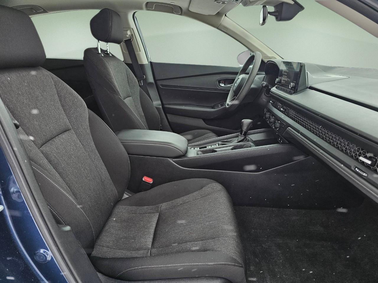 2023 Honda Accord EX 4DR SEDAN Photo