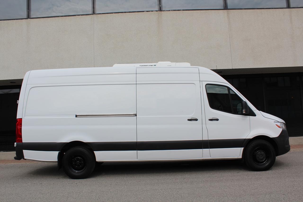 2020 Mercedes-Benz Sprinter Cargo Van 3500 - "THERMO KING REFRIGERATOR - FREEZER UNIT" Photo0