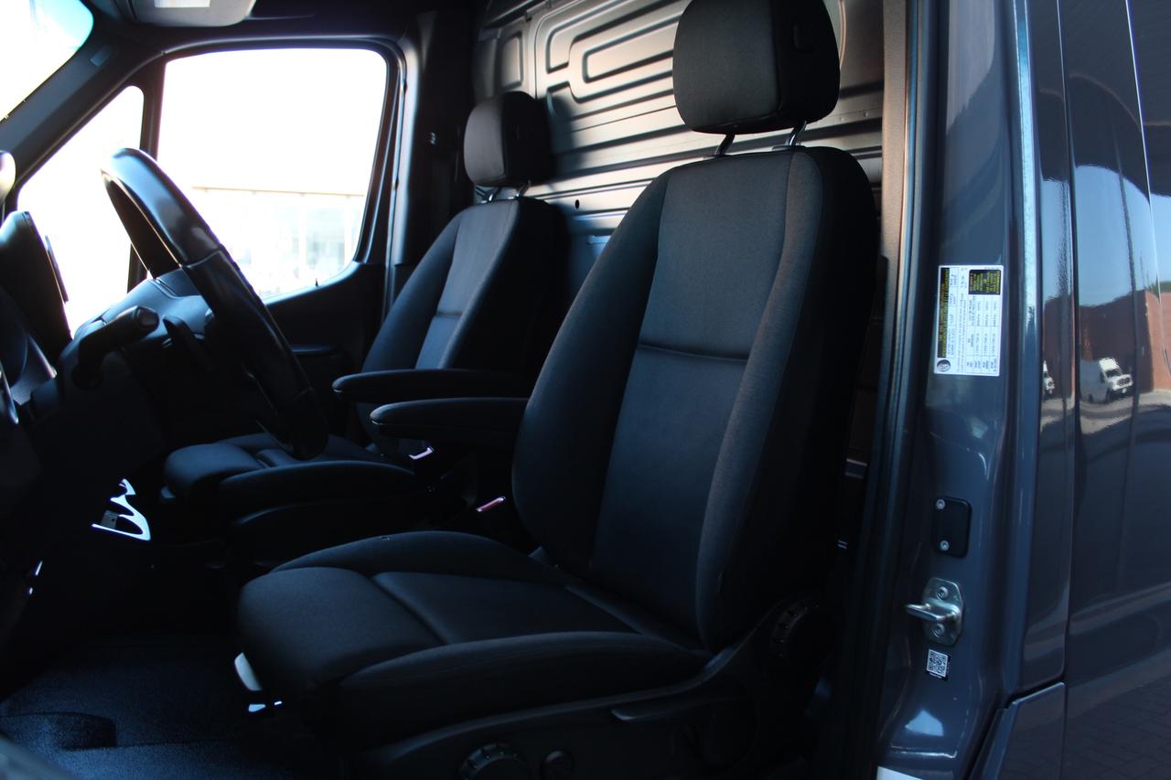 2022 Mercedes-Benz Sprinter Cargo Van 170" - "4X4" - "3.0L DIESEL" - "NAVIGATION" Photo