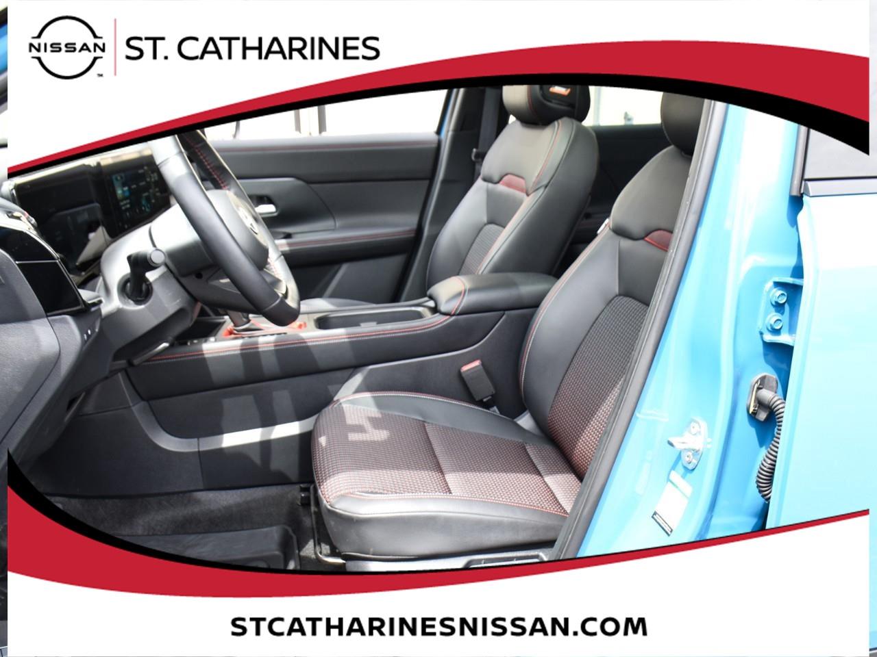 2025 Nissan Kicks SR Photo