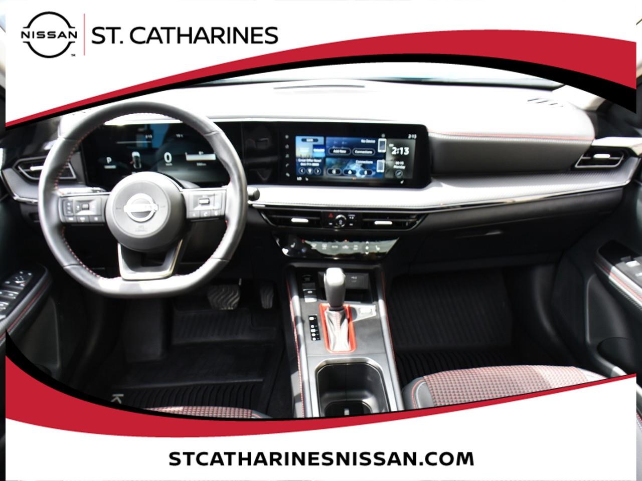 2025 Nissan Kicks SR Photo