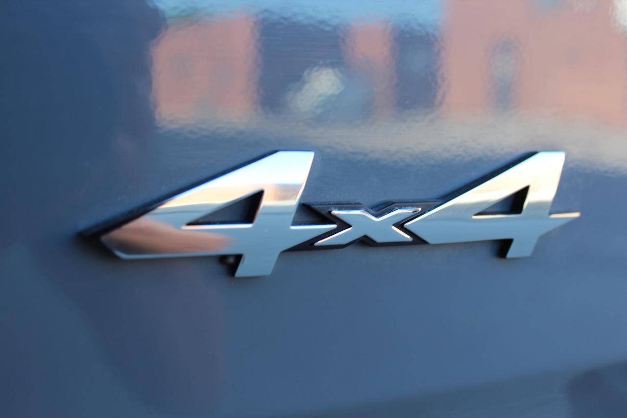 2022 Mercedes-Benz Sprinter Cargo Van 170" - "4X4" - "3.0L DIESEL" - "NAVIGATION" Photo