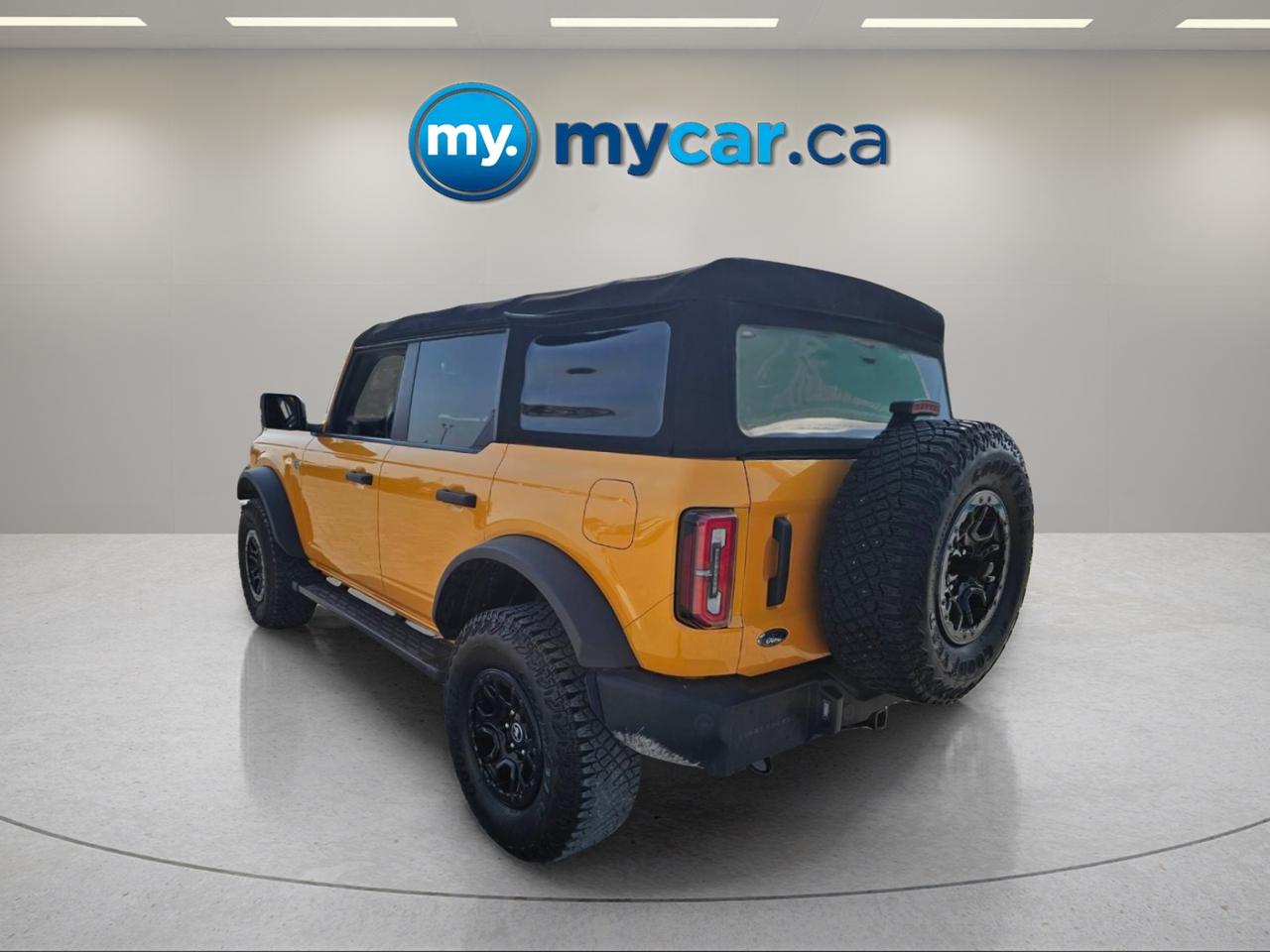2022 Ford Bronco  Photo4