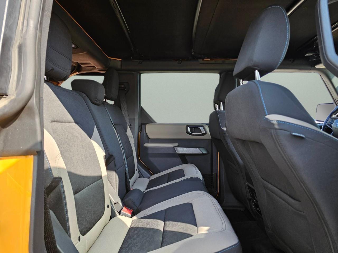 2022 Ford Bronco  Photo