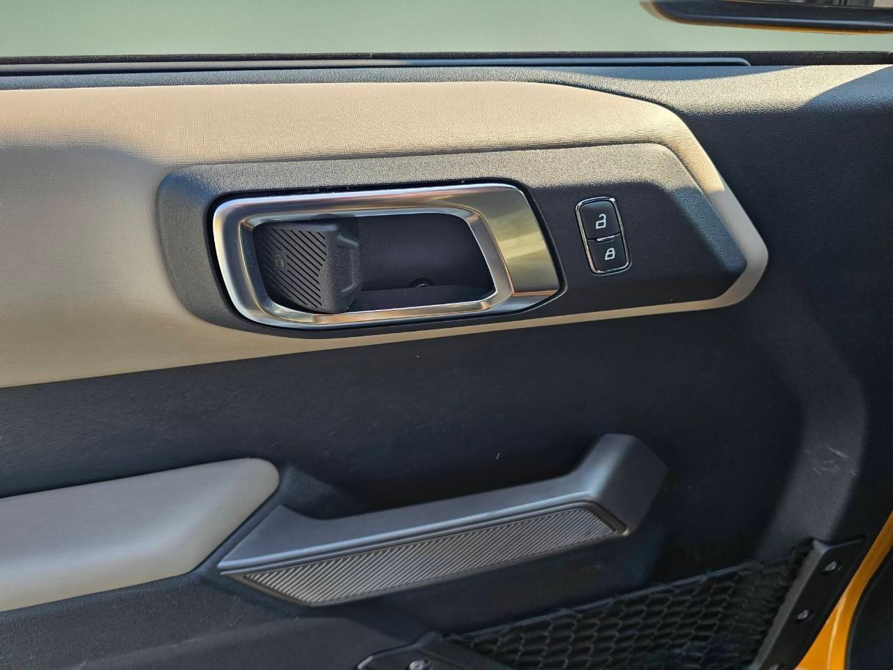 2022 Ford Bronco  Photo