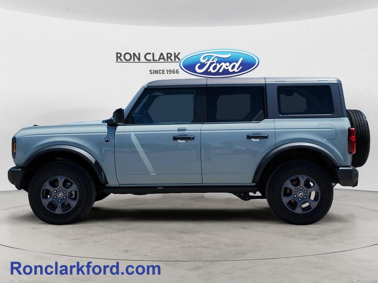 2022 Ford Bronco Big Bend 4dr 4x4 Photo