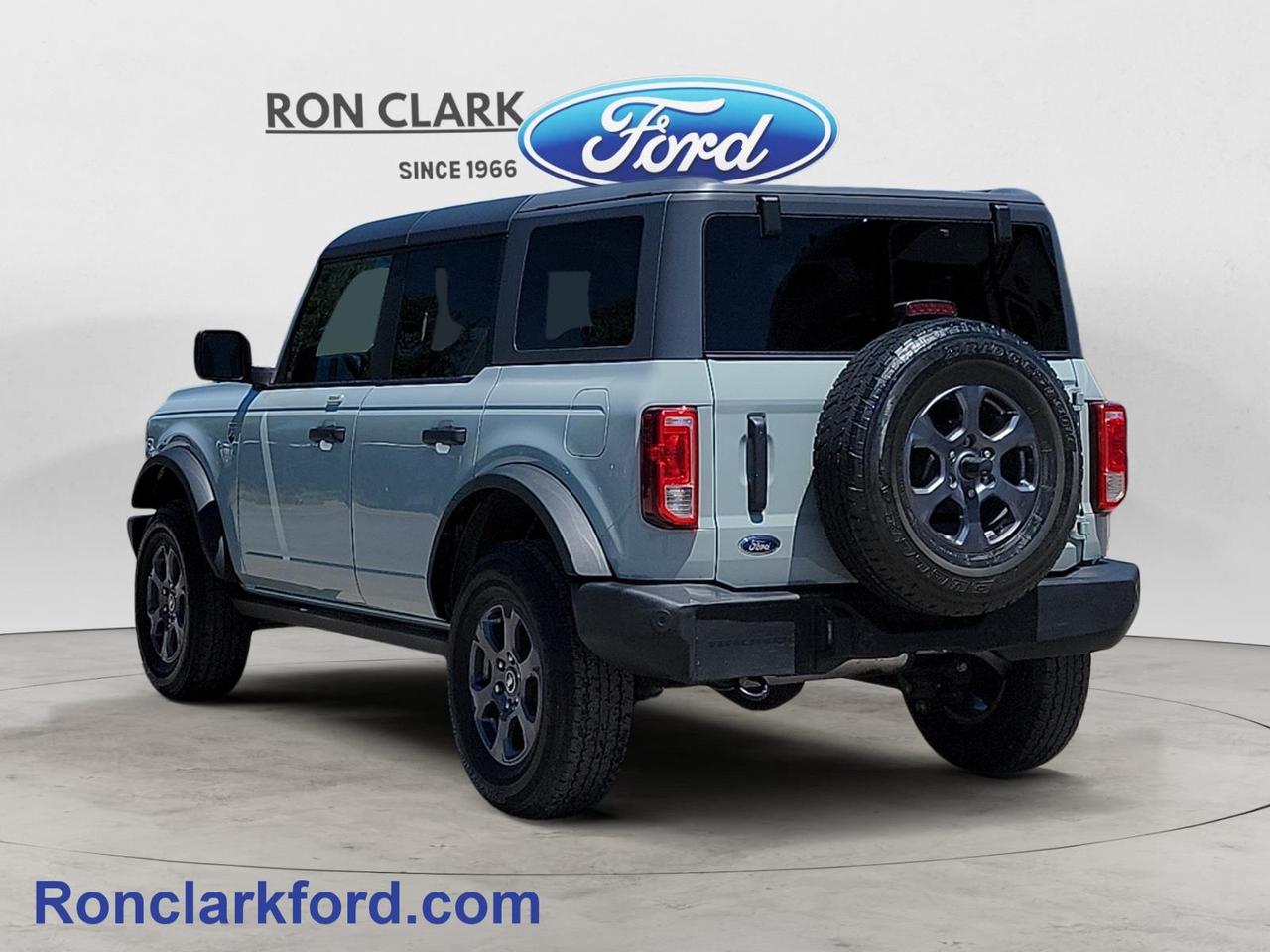 2022 Ford Bronco Big Bend 4dr 4x4 Photo