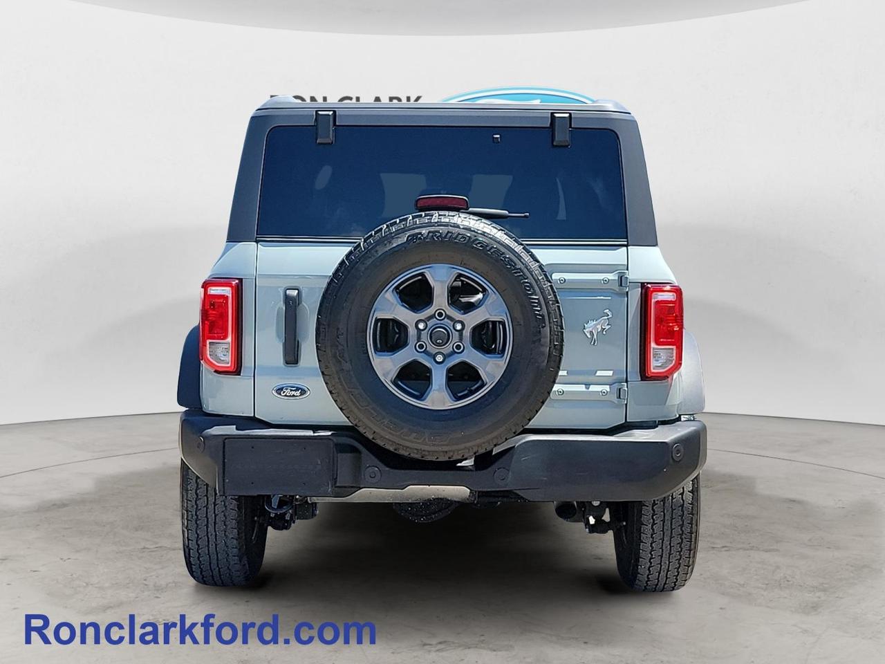2022 Ford Bronco Big Bend 4dr 4x4 Photo