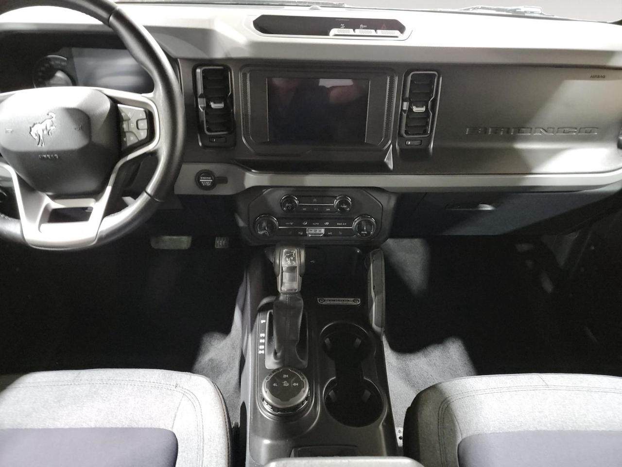2022 Ford Bronco Big Bend 4dr 4x4 Photo