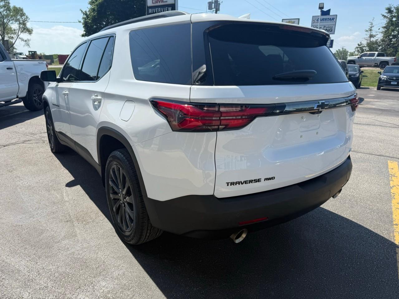 2022 Chevrolet Traverse RS All-Wheel Drive Photo