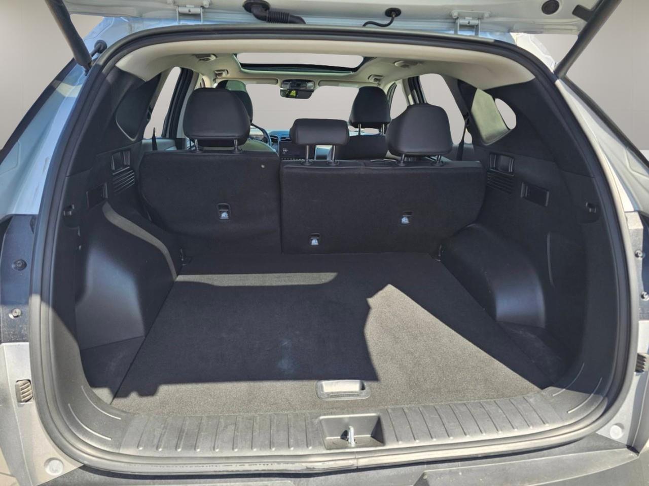 2024 Hyundai Tucson Hybrid  Photo