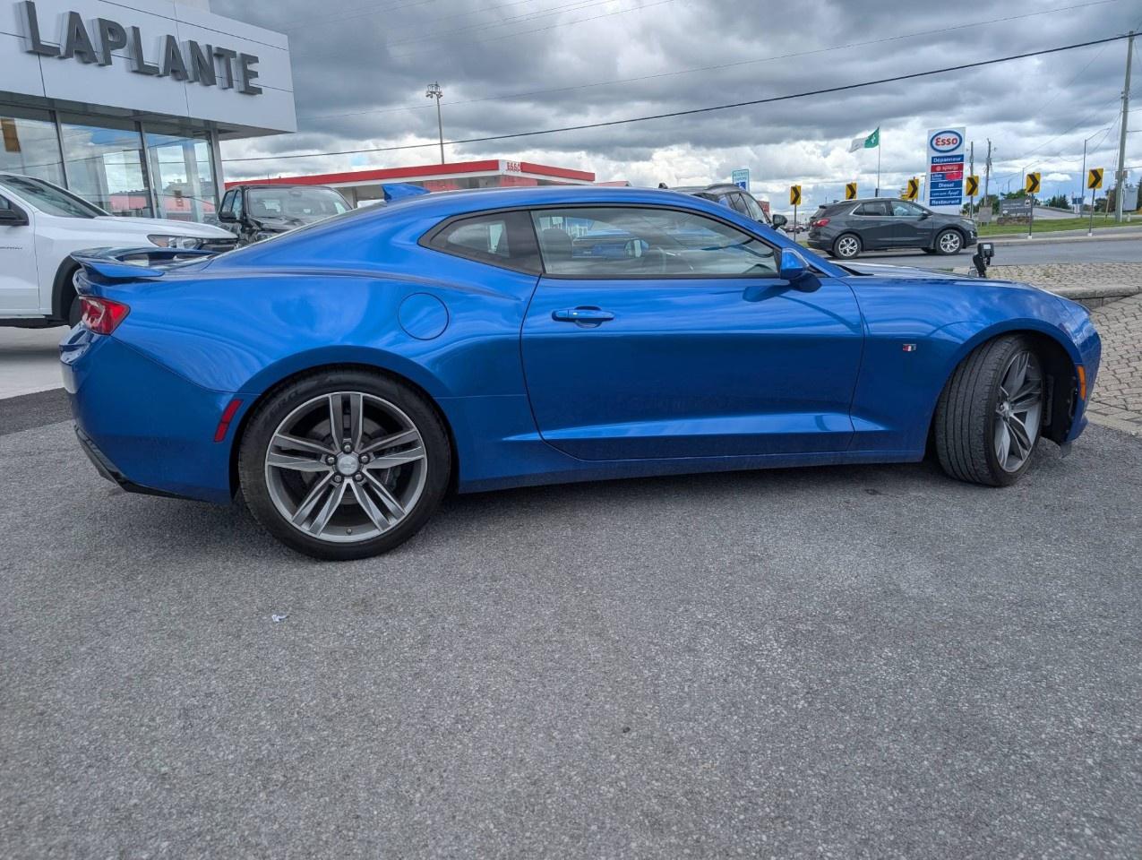 2016 Chevrolet Camaro 2dr Cpe 2SS Photo