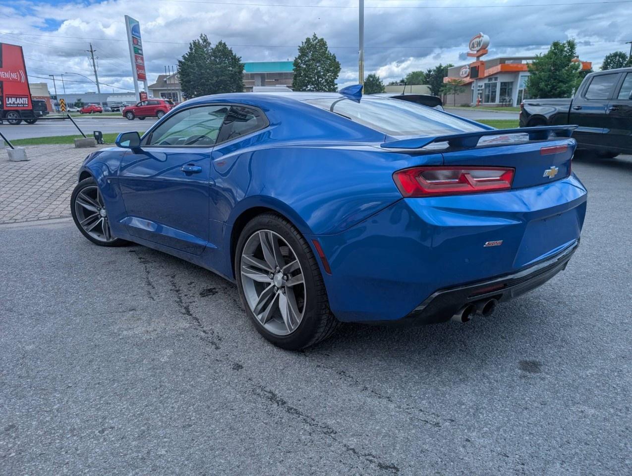 2016 Chevrolet Camaro 2dr Cpe 2SS Photo4