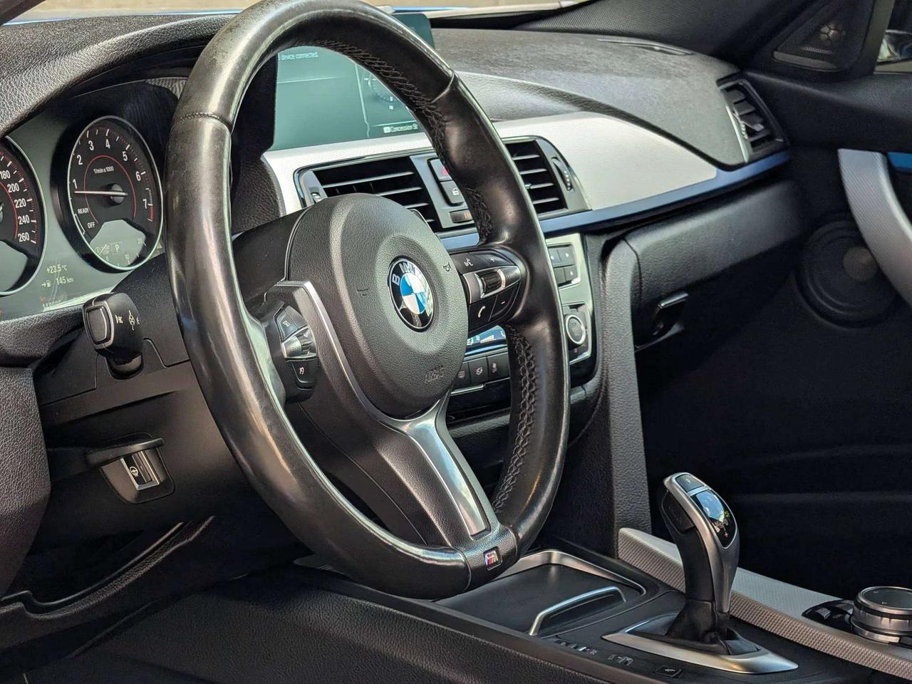 2017 BMW 335i Clean CarFax   Full Dealer Service   2 Keys   MSp Photo