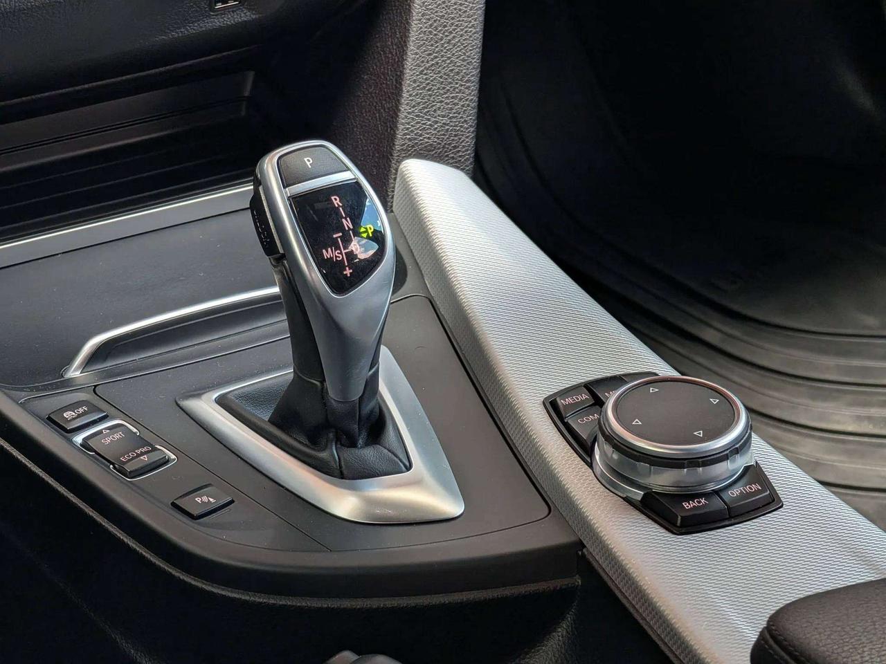 2017 BMW 335i Clean CarFax   Full Dealer Service   2 Keys   MSp Photo