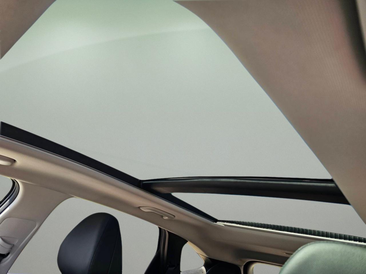 2024 Hyundai Tucson Plug-In Hybrid Ultimate 4dr All-Wheel Drive Photo