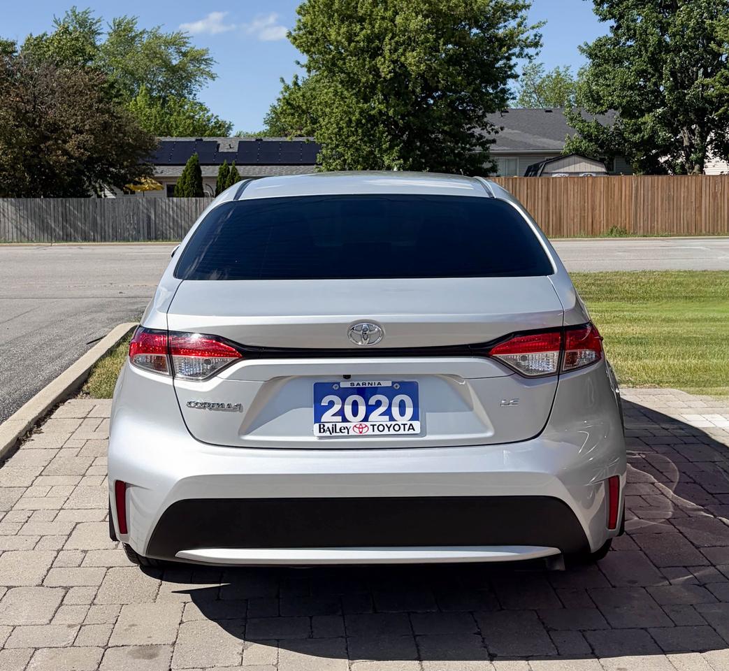 2020 Toyota Corolla LE (CVT) 4dr Sedan Photo