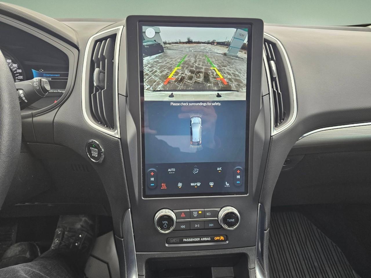 2024 Ford Edge TITANIUM 4DR ALL-WHEEL DRIVE Photo