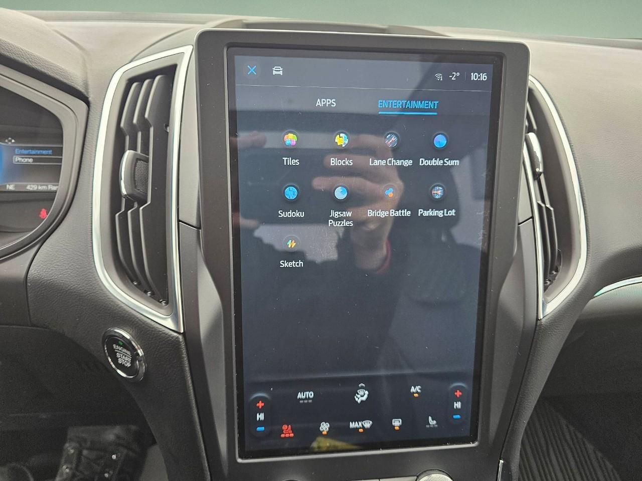 2024 Ford Edge TITANIUM 4DR ALL-WHEEL DRIVE Photo
