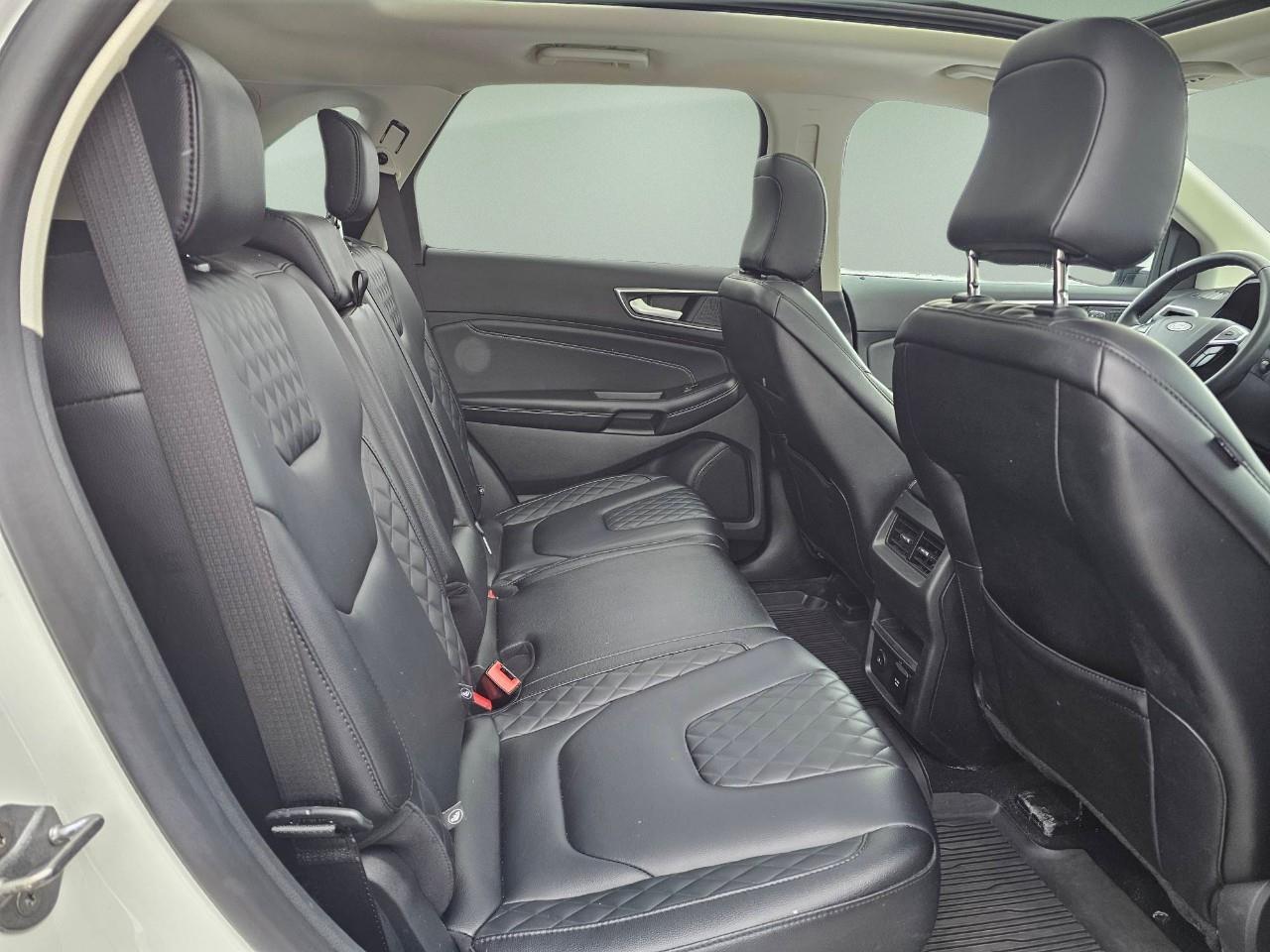 2024 Ford Edge TITANIUM 4DR ALL-WHEEL DRIVE Photo