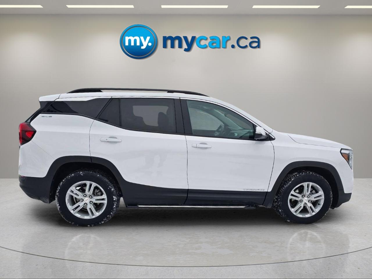 2024 GMC Terrain SLE 4dr All-Wheel Drive Photo3
