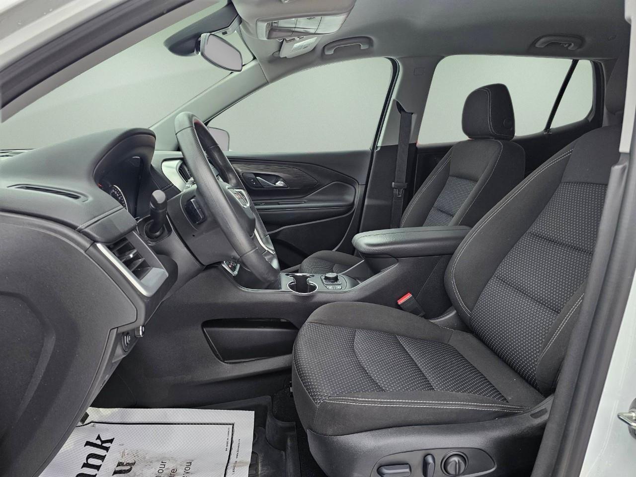 2024 GMC Terrain SLE 4dr All-Wheel Drive Photo