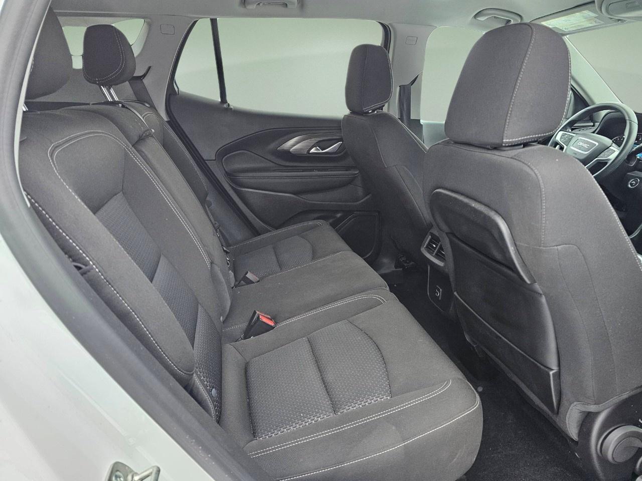 2024 GMC Terrain SLE 4dr All-Wheel Drive Photo