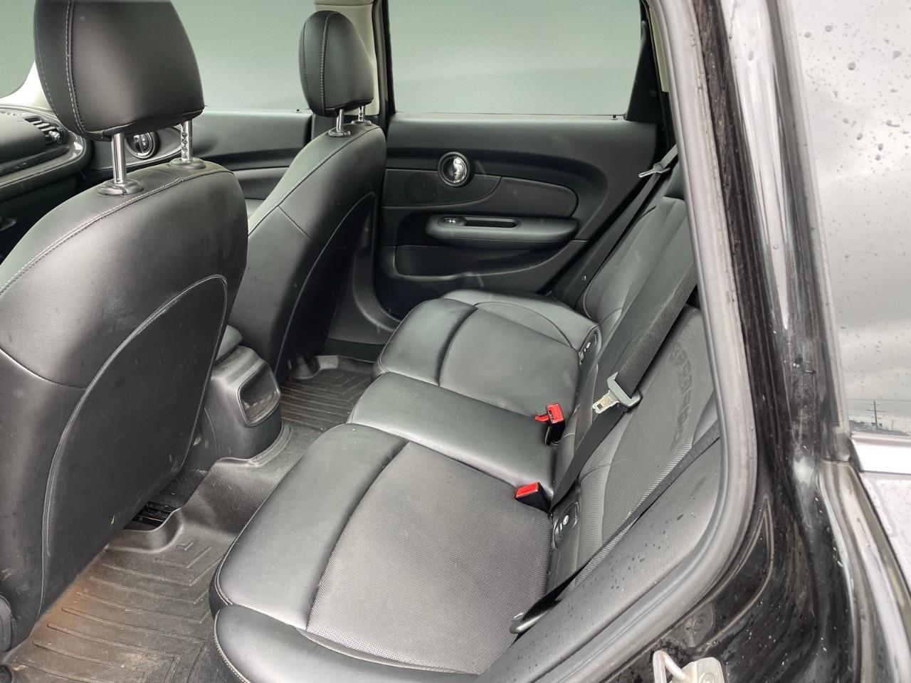 2018 MINI Clubman Cooper 4dr ALL4 Photo