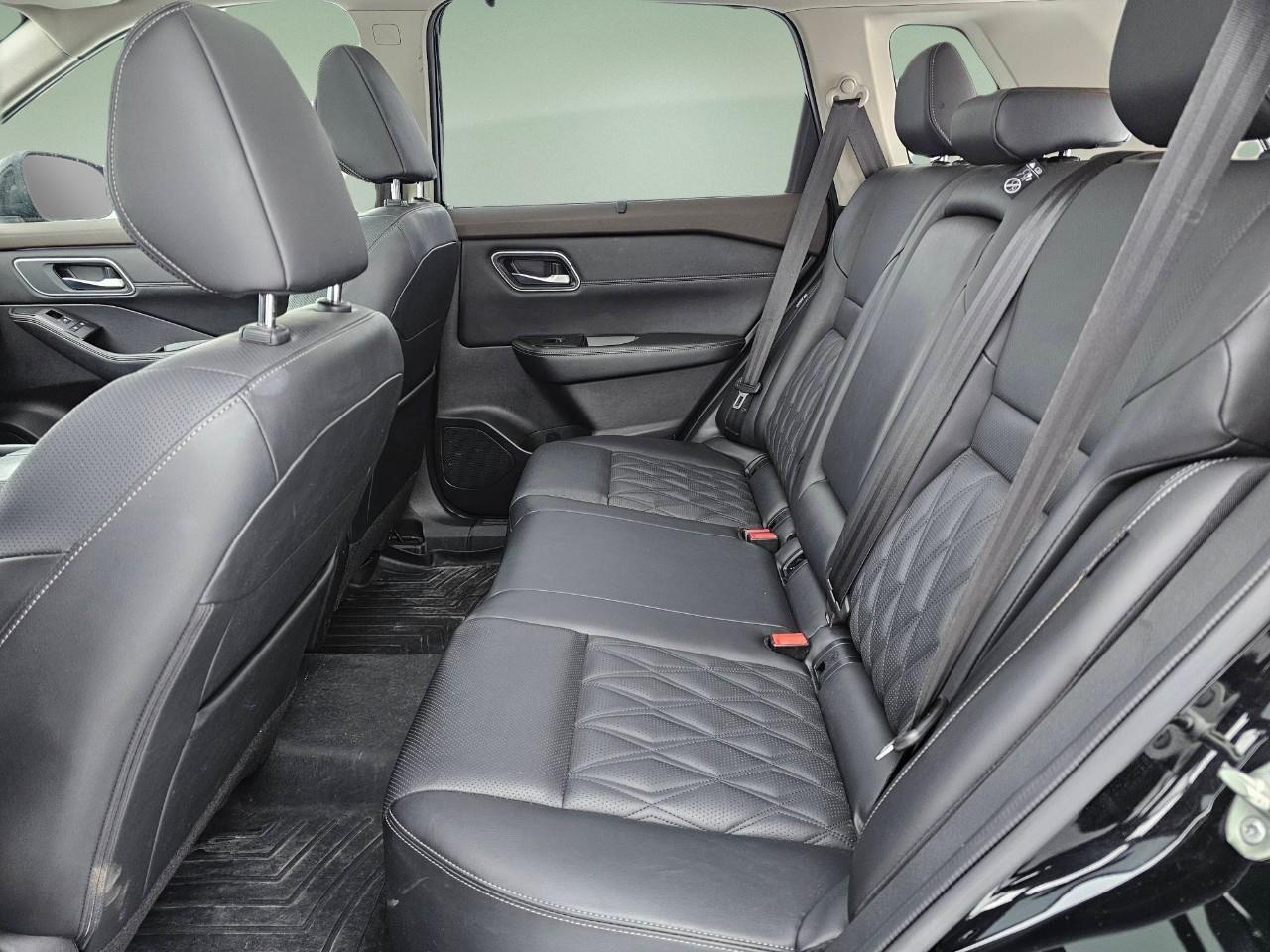 2023 Nissan Rogue Platinum 4dr All-Wheel Drive Sport Utility Photo
