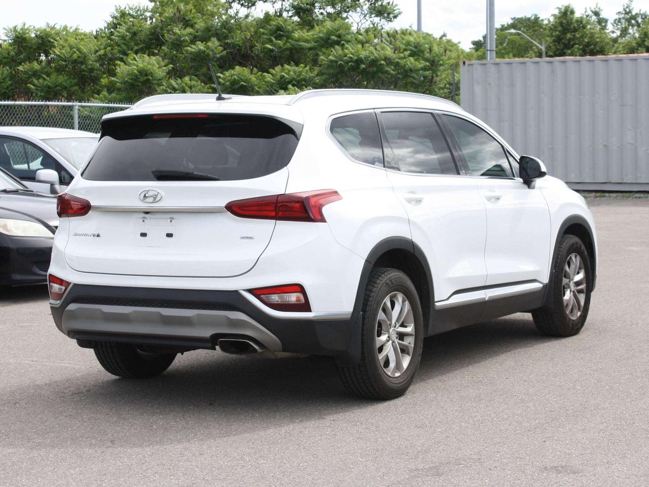 2019 Hyundai Santa Fe 2.4L Essential AWD w-Safety Package Photo3