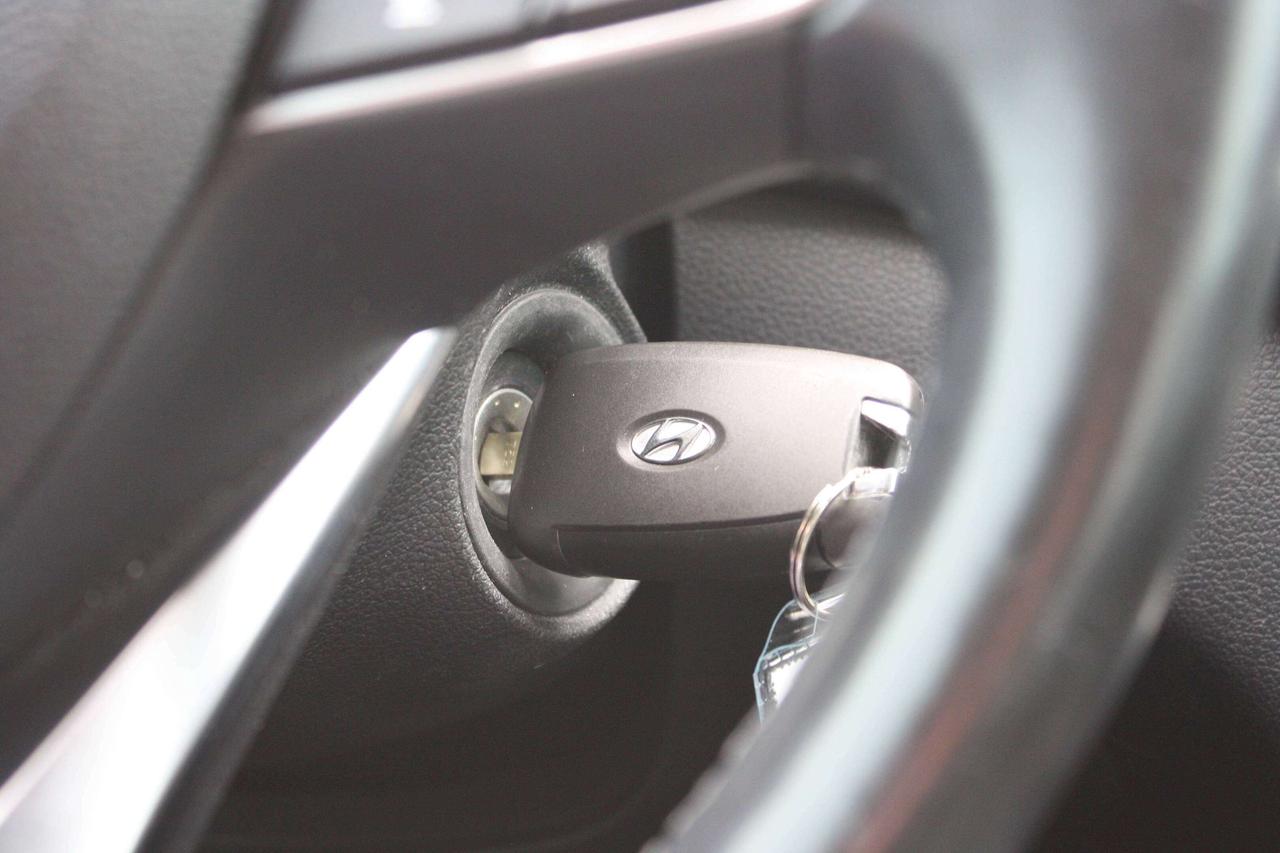 2019 Hyundai Santa Fe 2.4L Essential AWD w-Safety Package Photo