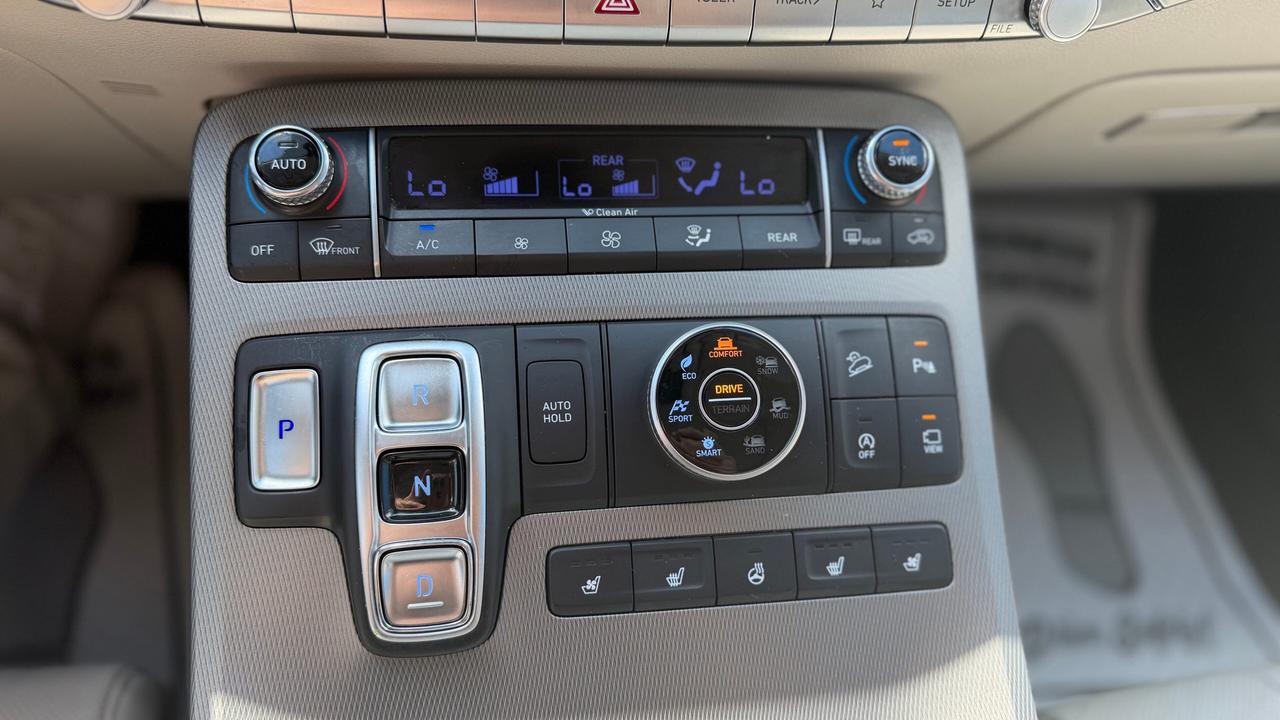 2022 Hyundai PALISADE LUXURY   AWD   7-PASSENGER   NO ACCIDENT   ONE OWN Photo